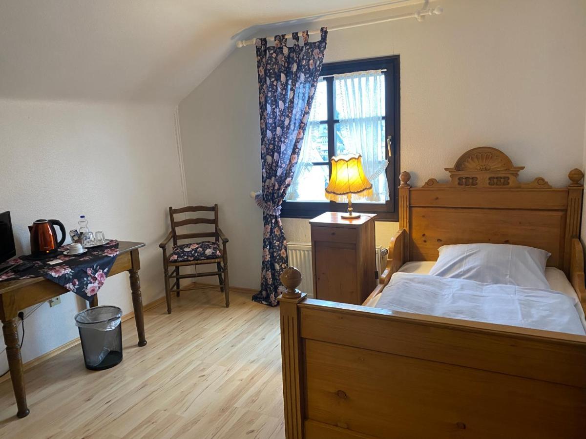 Hotel Zur Post Dabringhausen - Contactless Self Check-In Wermelskirchen Bagian luar foto