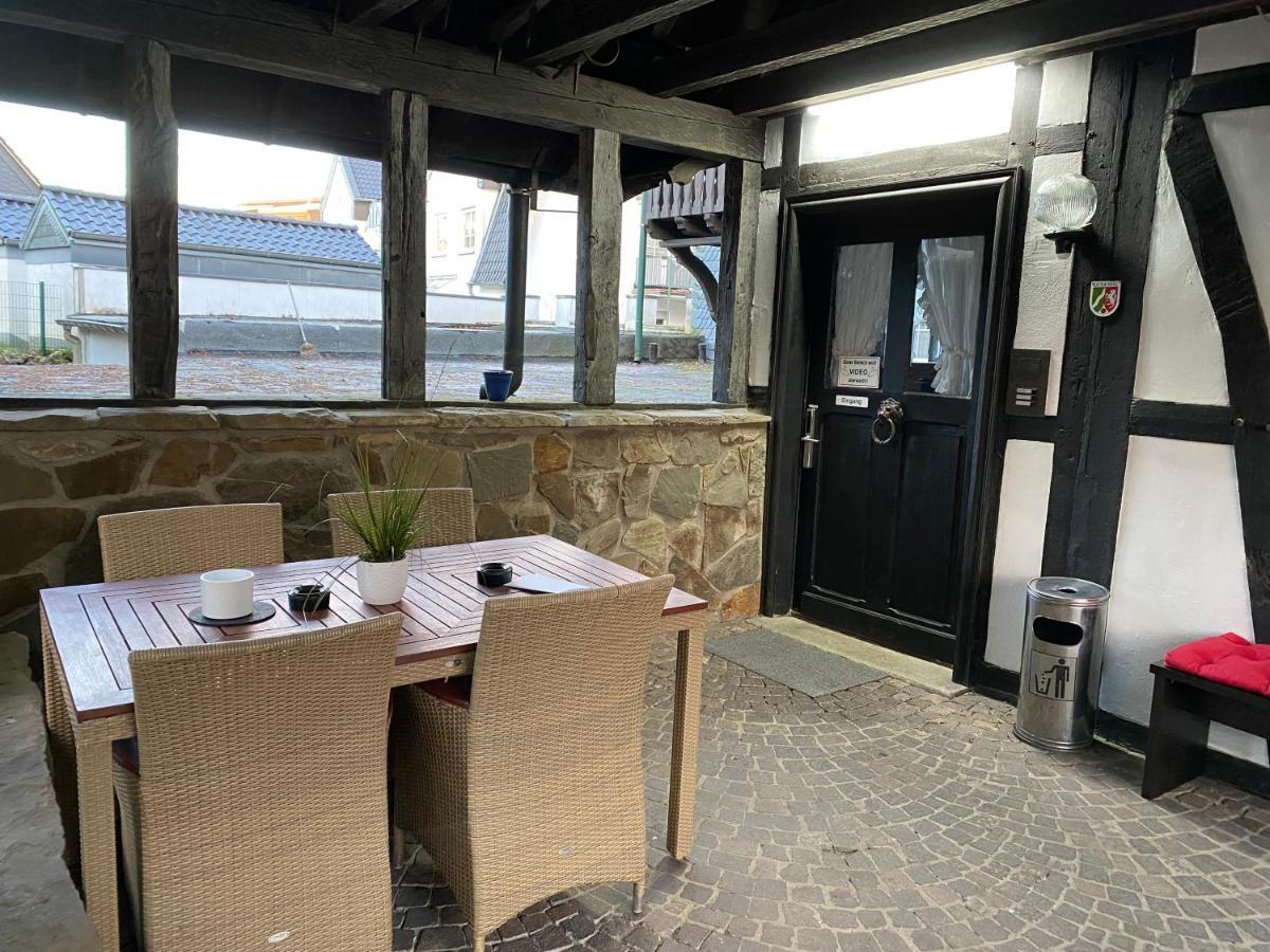 Hotel Zur Post Dabringhausen - Contactless Self Check-In Wermelskirchen Bagian luar foto